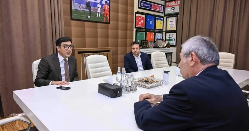 Fərid Qayıbov Beynəlxalq Oxatma Federasiyasının prezidenti ilə görüşüb