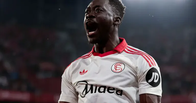 İtaliya klubu Sevilya nın bombardirini transfer edib