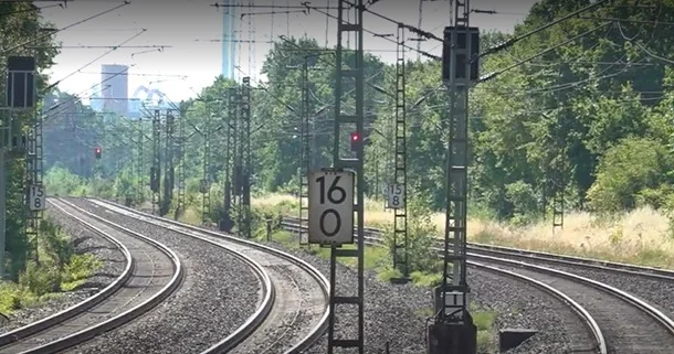 Almaniyada iki dəmir yolu yanğını baş verib