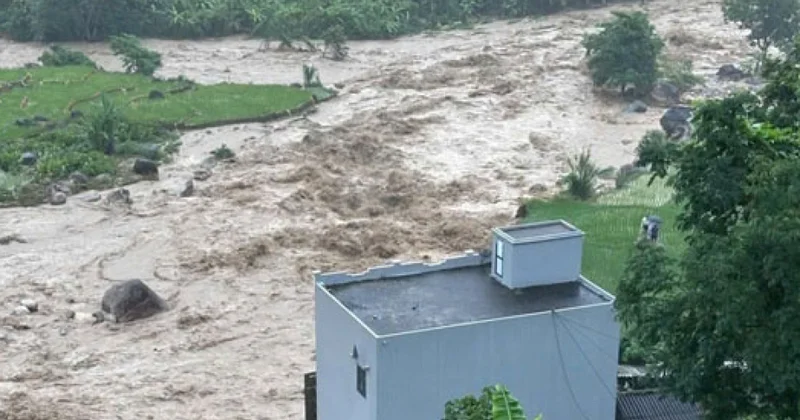 Alimlər Belçikada baş vermiş dağıdıcı daşqınları iqlim dəyişikliyi ilə əlaqələndirirlər