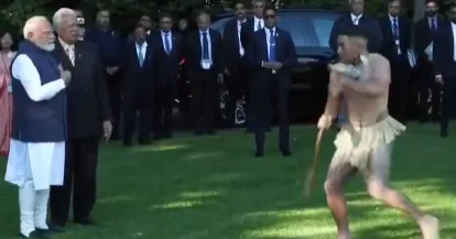 Yeni Zelandiyada Baş nazir Narendra Modini maori rəqsi ilə salamladılar VİDEO