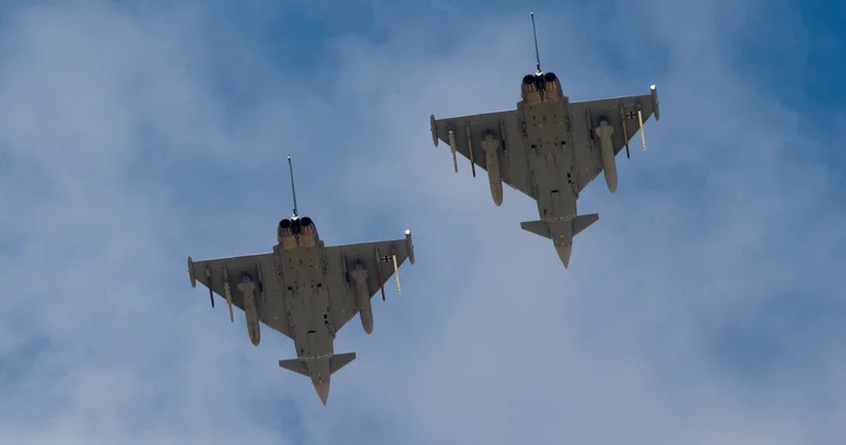 Çin Xalq Azadlıq Ordusunun iki pilotu öldü KONKRET