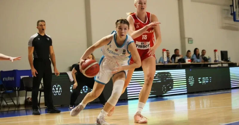 Сборная Азербайджана U 20 уступила Швейцарии на Евро