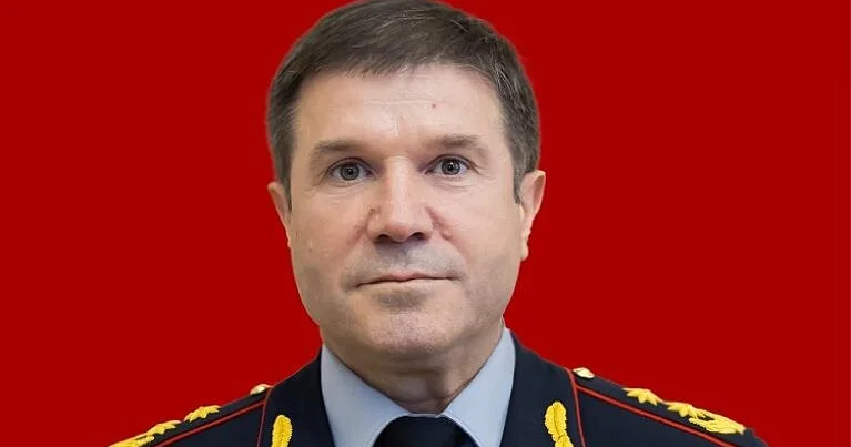 Nazirin yeni rütbədə İLK FOTOSU KONKRET