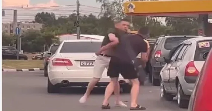 Benzin üstündə "vətəndaş müharibəsi" Şok kadrlar