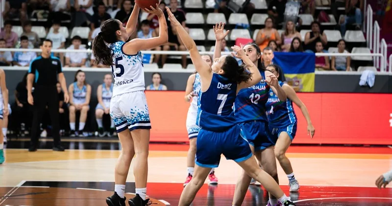U 20 qızlar millimiz İsveçrə ilə 10 cu pillə uğrunda oynayacaq