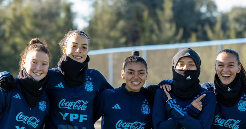 Argentina qadın futbolunda intim foto qalmaqalı