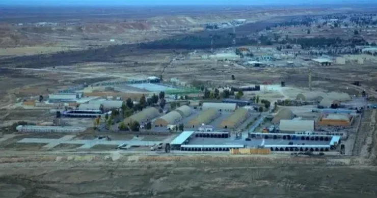 İran ordusu ABŞ ın Küveytdəki bazasına zərbə endirdi ABŞ hərbçiləri həlak oldu