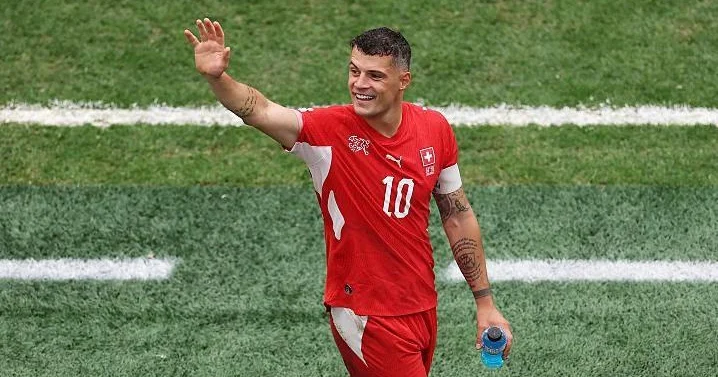Meydanda 11 nəfər qalsaydıq, Argentinanı məğlub edərdik İsveçrə millisinin kapitanı