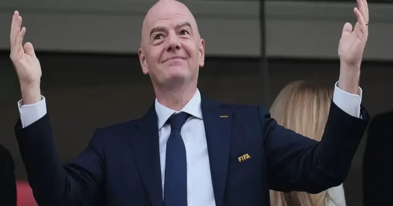 İnfantino: Futbol üzrə Dünya Çempionatında iştirakçıların sayı 64 ola bilər