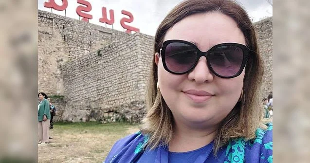 Bıçaqlanan məktəb direktoru və katibə arasındakı məhkəmə çəkişməsi davam edir KONKRET