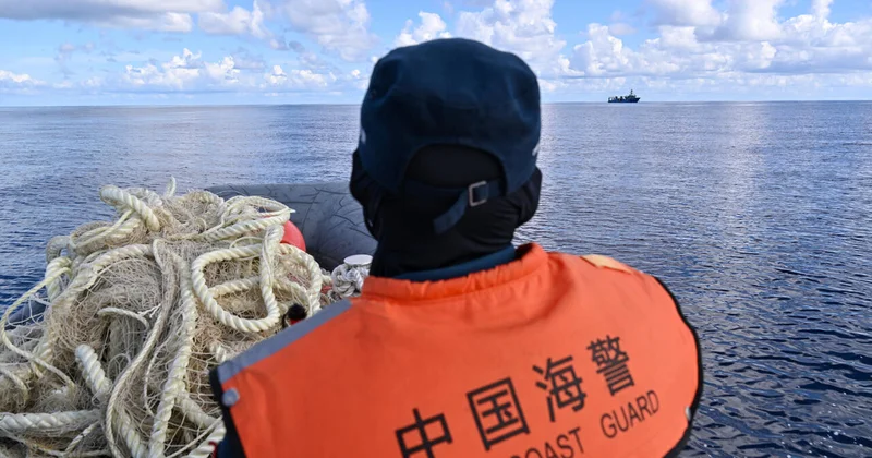 В Южно Китайском море столкнулись два корабля КНР