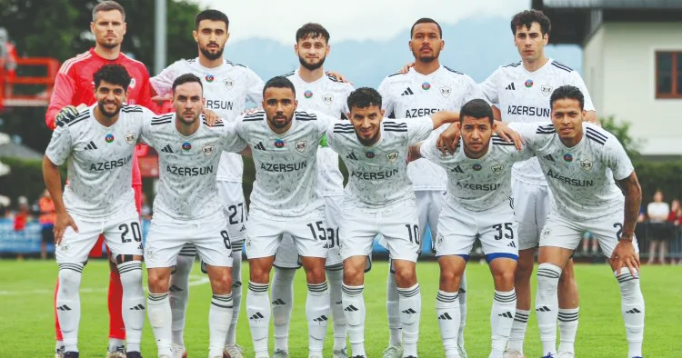 “Qarabağ”: 3 oyunda qapısından top buraxmayan 2 komandadan 1 i