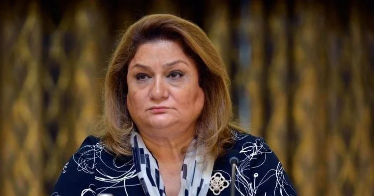 İlham Əliyev xanım deputatı TƏLTİF ETDİ