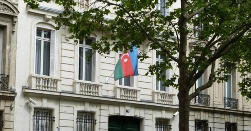 Azərbaycanın Fransadakı səfirliyi bu ölkədə vətəndaşlarımızın üzləşdikləri vəziyyətlə bağlı məlumat yayıb
