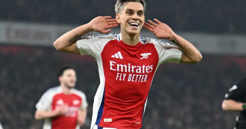 Belçika millisinin futbolçusu “Arsenal”dan ayrılacağını açıqlayıb