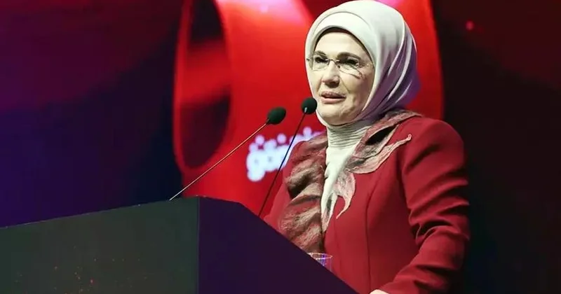 Əminə Ərdoğandan çağırış “Ağaclarımızı birlikdə qoruyaq”