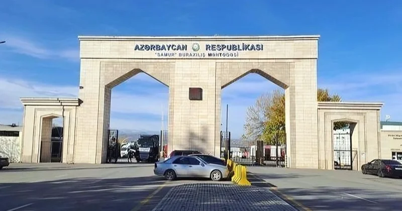 Oktyabrın 1 də quru sərhədlər açılacaq?
