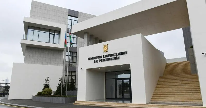 Prokurorluq orqanlarında qulluğa qəbulla bağlı sənəd qəbulu davam etdirilir