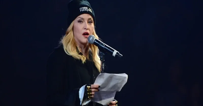 Madonna Qəzza ilə bağlı Papaya müraciət edib