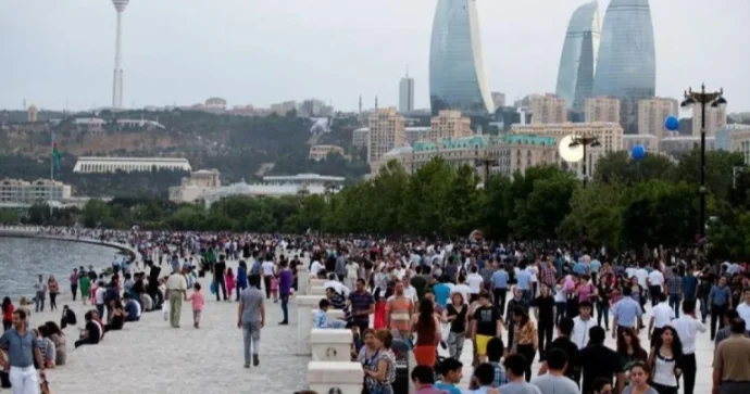 40 yaşı keçənlərin NƏZƏRİNƏ!