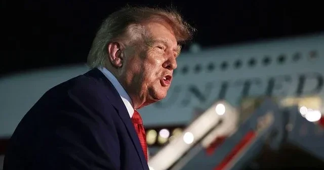 Трамп подтвердил тайную смену самолета в Турции из за угрозы покушения
