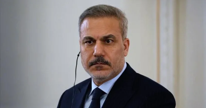 Fidan Liviyada böhrandan çıxış yollarını müzakirə edib