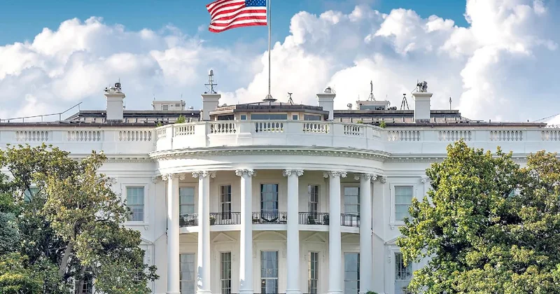 Администрация Трампа планирует потратить $900 млн на модернизацию Белого дома