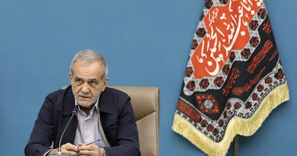 Pezeşkian Yaponiyanın Baş naziri ilə bölgədəki vəziyyəti müzakirə edib