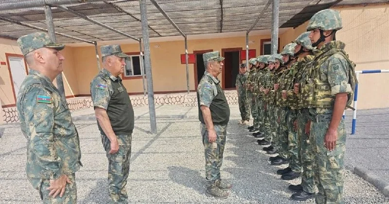 Zakir Həsənov Əlahiddə Ümumqoşun Ordunun döyüş hazırlığını yoxlayıb FOTO VİDEO