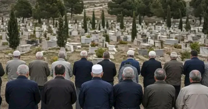Türkiyədə ilginc qərar: Məhkəmə qayınanasının dəfninə getməyən qadını boşadı