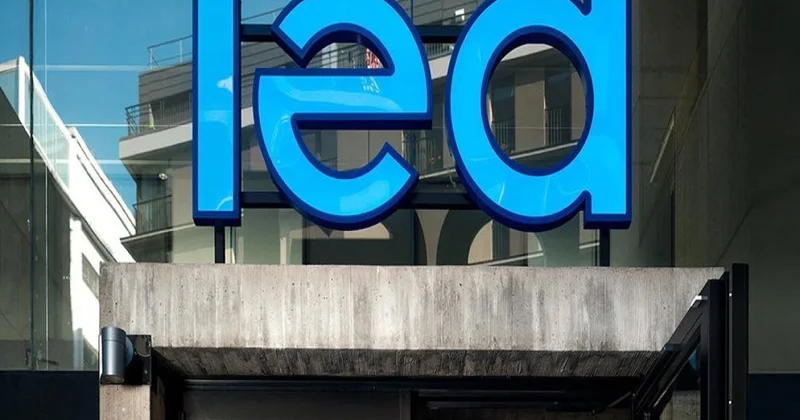 BEA 2026 cı il üçün dünyada neft tələbinə dair proqnozunu azaldıb