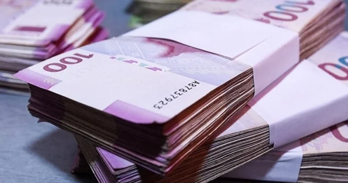 Hüquqi şəxslərin depozitləri 11% azalıb