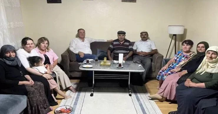 Azərbaycanlı bacılar 100 il sonra qohumlarını tapdı: Film kimi OLAY VİDEO