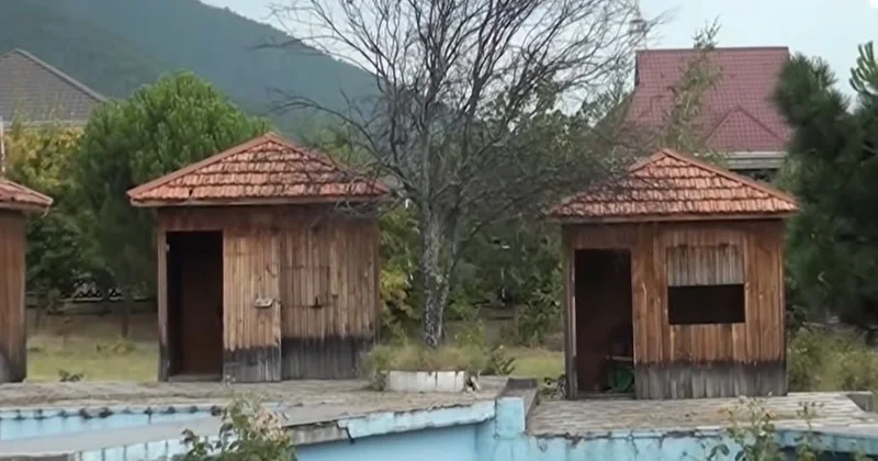 Oğuzun girişində yerləşən park baxımsızlıqdan məhv olur VİDEO