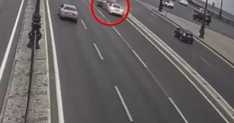 На бакинском проспекте протаранили автомобиль ВИДЕО
