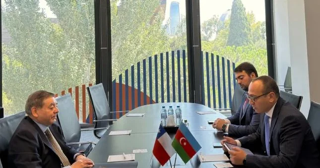 Azərbaycan və Çili iqtisadi ticarət əlaqələrinin inkişafını müzakirə edib