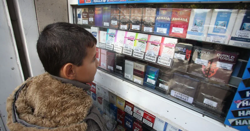 Dayanacaqlarda siqaret və enerji içkilərinin satışı KONKRET