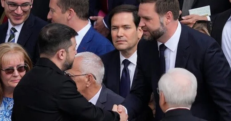 Vens Zelenskidən XBKK obyektlərinə hücumları dayandırmasını istəyib
