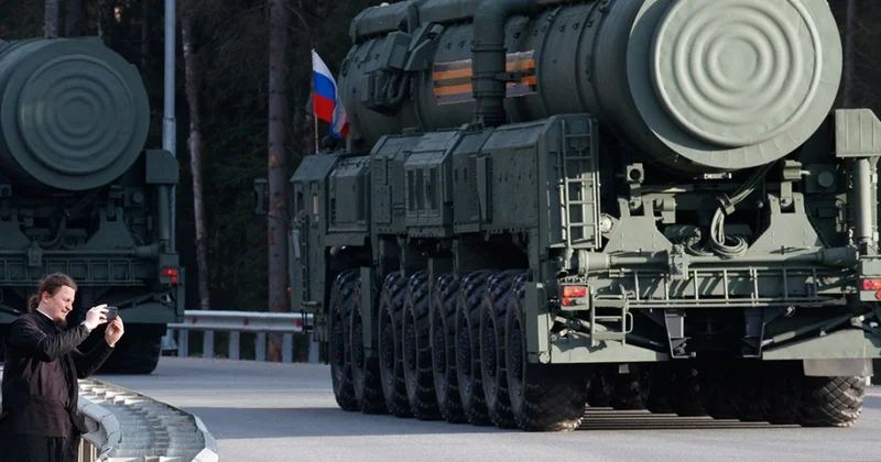 Переселение в Сибирь. Может ли Россия применить ядерное оружие? Михаил Гончар комментирует для