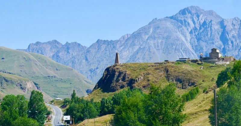 Ermənistanı Rusiya ilə birləşdirən əsas yolun Gürcüstandakı hissəsi yenidən qurulacaq SƏBƏB