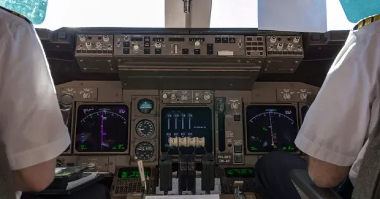 Narkotik çəkən pilot qəzadan son anda qurtuldu