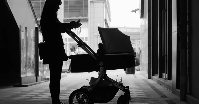 В Азербайджане мать убила одного из новорожденных близнецов? ФОТО