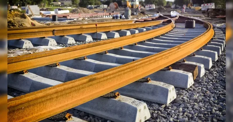 Hindistan Çinə 500 km dəmir yolu çəkəcək