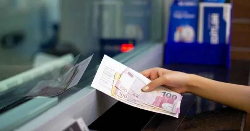 Manat əmanətinə ən yüksək faiz verən banklar SİYAHI