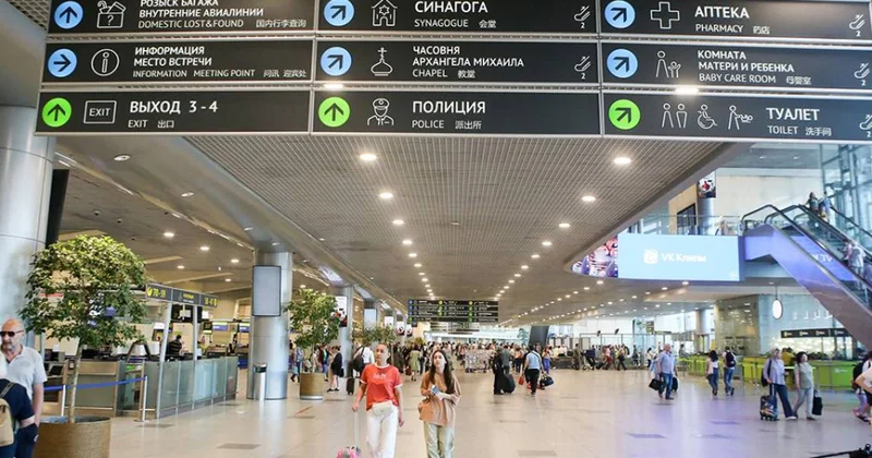 Ukrayna dronlarının gecə hücumundan sonra Moskva aeroportlarında 50 reys gecikib və ya təxirə salınıb