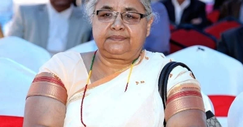 Nepalda Ali Məhkəmə sədri müvəqqəti hökumətə rəhbər təyin olundu