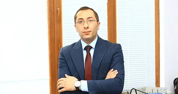 “1 saat da dərs keçən müəllim sayılır!” Ekspertdən nazirə ETİRAZ