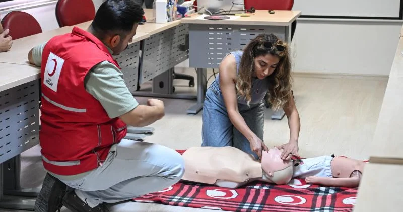 Türk Qızıl Aypara Cəmiyyəti 8 Ayda 69.000 insana dəstək olub