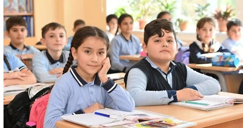 Şagirdlər təkcə Bakıda deyil, bütün bölgələrdə yaxşı təhsil ala bilməlidir Deputat